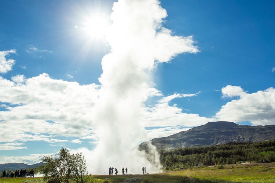 Reykjavik: Golden Circle Day Tour with optional Blue Lagoon - Who gets the most from this day out