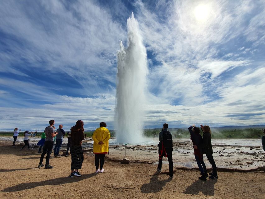 Reykjavik: Golden Circle, Kerid Crater, & Blue Lagoon Tour - Key points to know before booking