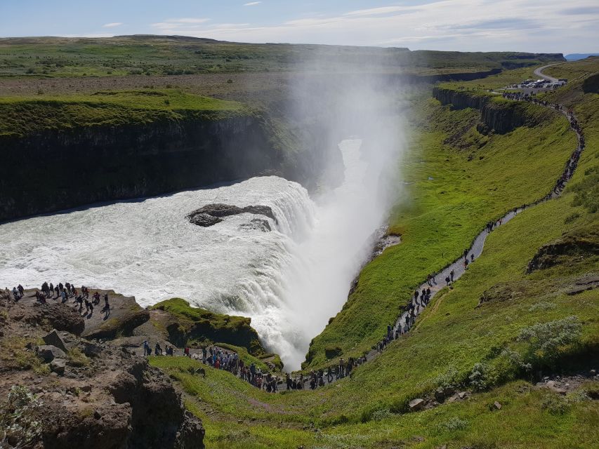 Reykjavik: Golden Circle, Kerid Crater, & Blue Lagoon Tour - Gullfoss, a waterfall with real force