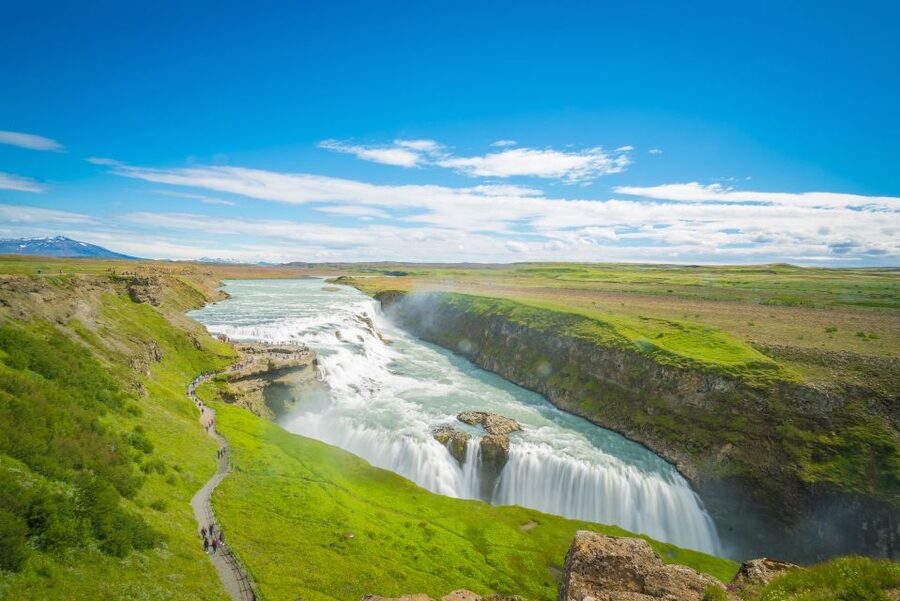 Reykjavik: Golden Circle Tour with Blue Lagoon Visit & Entry - Gullfoss Waterfall and the 32-meter drop
