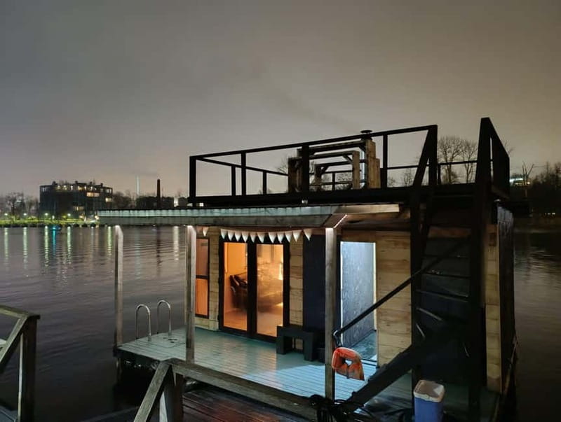 Riga: Floating Sauna Experience on the Daugava River - Cooling off in the Daugava