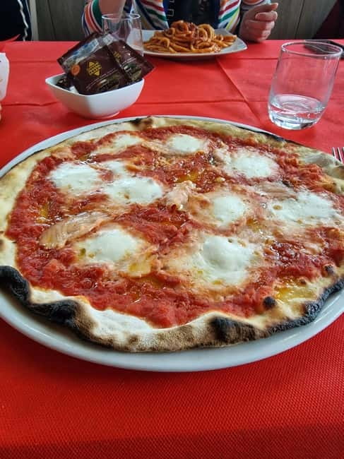 Rome to Saturnia ; Thermal Springs Day Trip with Lunch - A scenic pause among Tuscan trees