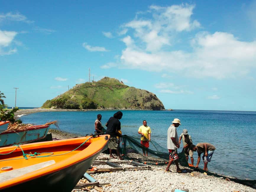 Roseau: Titou Gorge, Hot Spring, Falls & Champagne Reef Tour - Why the Cruise Timing Matters