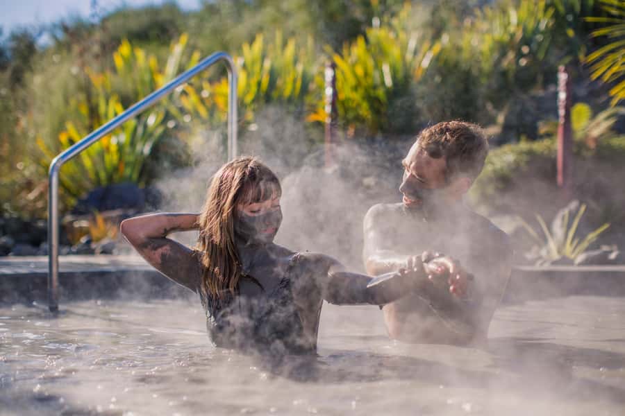 Rotorua: Hell's Gate Outdoor Mud Spa & Guided Walk - Starting the geothermal walk at Tikitere