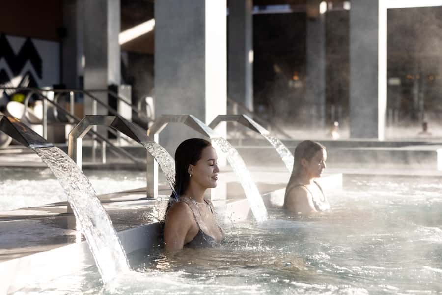 Rotorua: Lakefront Hot Springs & Spa - Luxury Māori Wellness - The mauri stone and the Māori welcome