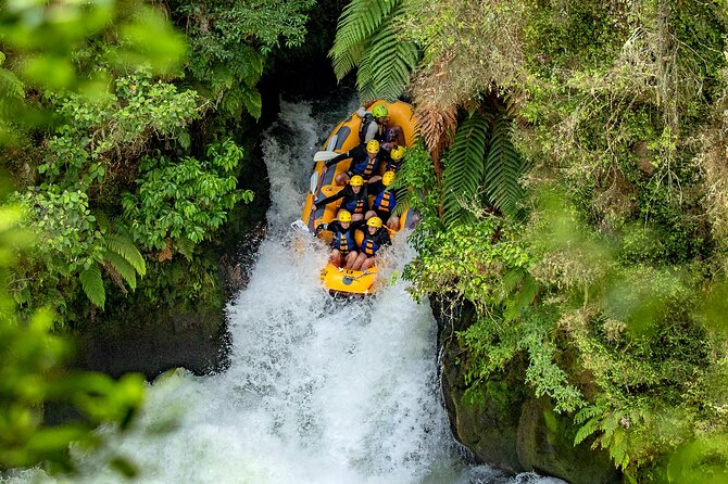 Rotorua Rafting: Kaituna River White Water Rafting & Free Sauna - The Kaituna River’s 7-meter test