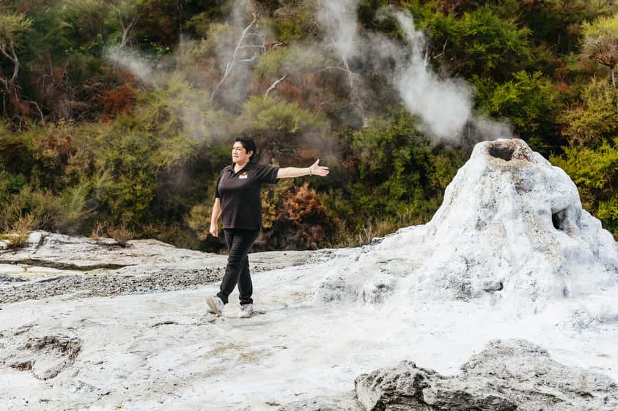 Rotorua: Wai-O-Tapu Geothermal Park Entry Ticket - The three walking loops through the thermal area