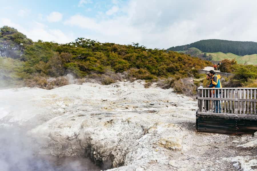 Rotorua: Wai-O-Tapu Geothermal Park Entry Ticket - The visitor center, café, and practical comforts
