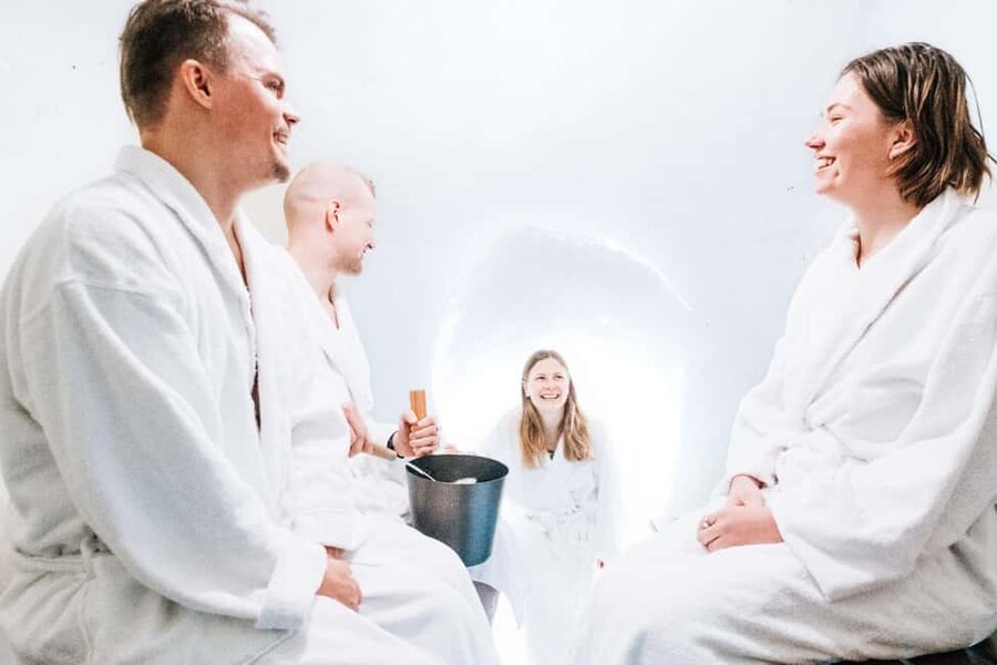 Rovaniemi: Arctic SnowHotel Tour and Snow Sauna Experience - Kick sledding and the tobogganing hill