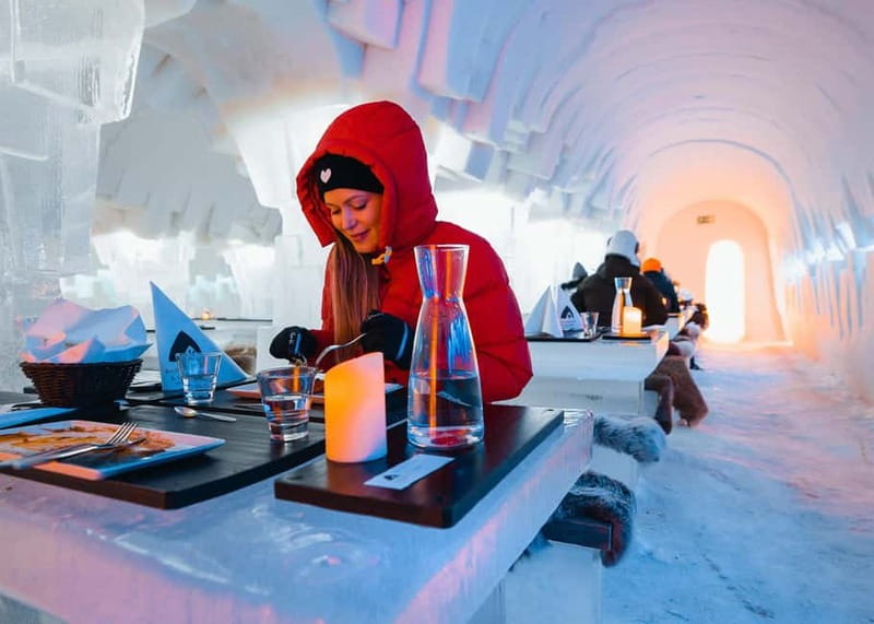 Rovaniemi: Ice Restaurant Dinner with Snow Sauna & jacuzzi - A private snow sauna, Finnish sauna, and outdoor jacuzzi