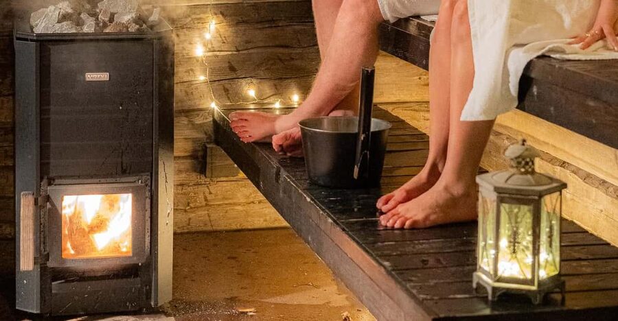 Rovaniemi: Private Sauna and Ice Swimming Tour with Snacks - Leaving Rovaniemi for a private lakeside setting