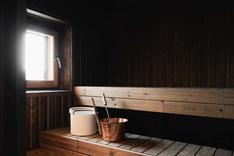 Rovaniemi: Private Sauna and Lounge - Using the private sauna