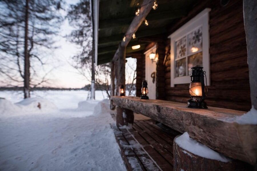 Rovaniemi: Sauna & Ice Swimming Tour with Dinner and Aurora - The 30-minute ride from Rovaniemi