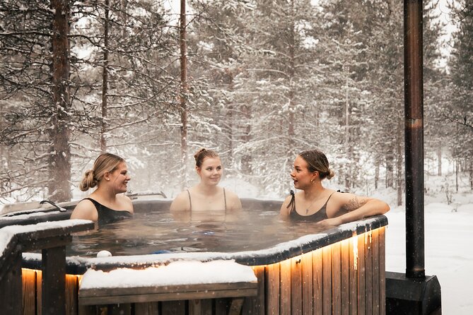 Rovaniemi Sauna World with a Hot Tub, Jacuzzi and Cold Pool - Six Finnish saunas in one forest park