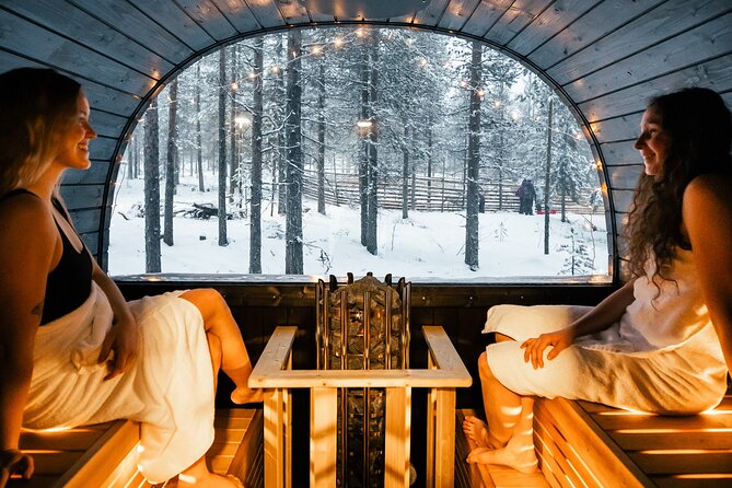 Rovaniemi Sauna World with a Hot Tub, Jacuzzi and Cold Pool - Who will enjoy Sauna World most
