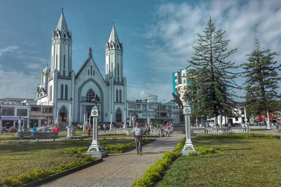 Santa Rosa de Cabal Thermal Hot Springs - Santa Rosa town and the coffee-country promise
