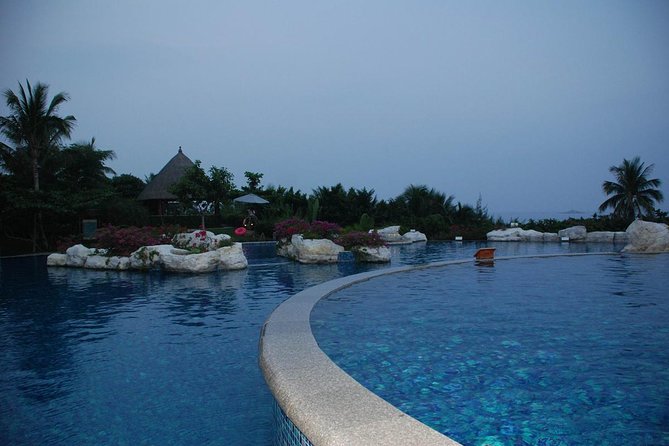 Sanya Half Day Private Tour of Nantian Hot Spring - Lunch is optional, and it changes the budget