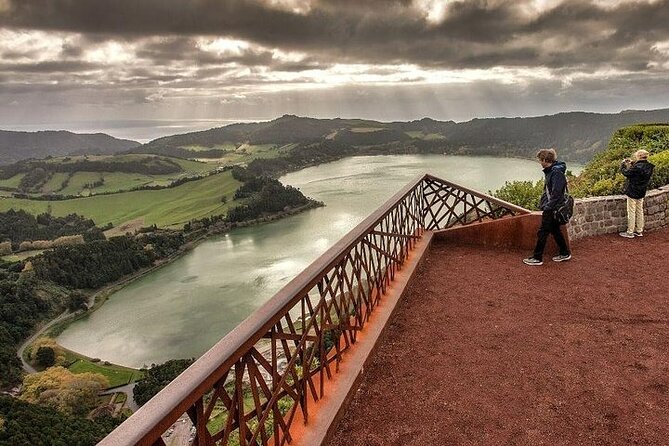 São Miguel Azores: Furnas Evening Thermal Baths with tickets - Poça da Dona Beija: 90 minutes in thermal water