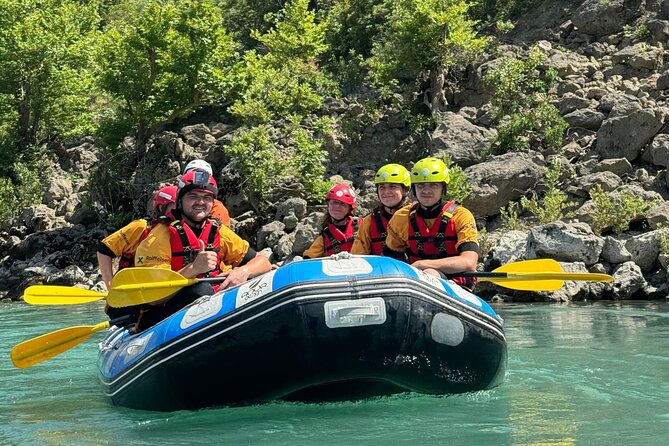 Sarande: Permet 4x4 Tour, Rafting and Thermal baths - Two hours on the Vjosa River
