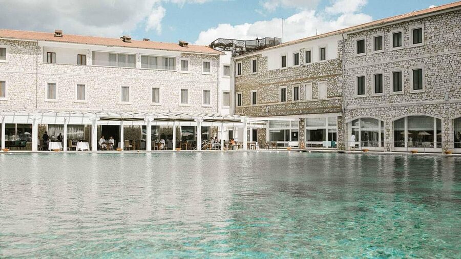 Saturnia: Terme di Saturnia Hot Spring Pools Park Day Ticket - Four pools and several ways to use the water