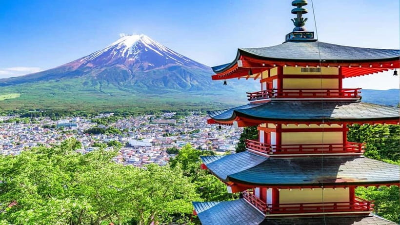 [Seasonal Limited] Mt. Fuji 5th Station &Hot Spring Day Tour - Oshino Hakkai and its eight spring ponds