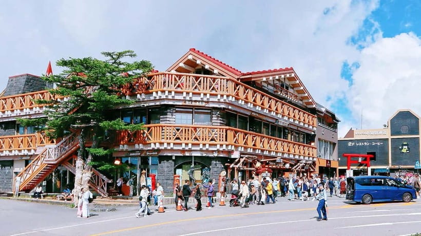 [Seasonal Limited] Mt. Fuji 5th Station &Hot Spring Day Tour - Gotemba Premium Outlets as the weekday alternative