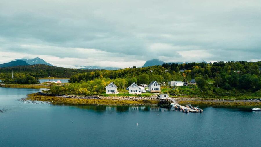 Senja: Wood-Fired Sauna Barrel - Key points about the Valvåg sauna