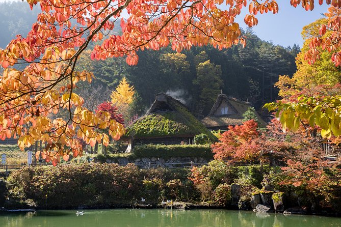 Shirakawago(UNESCO world heritage)/ Onsen / Hiking / 1day tour - Food, clothing, and useful preparation