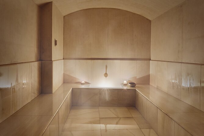 Small-Group Arab Bath Experience in Hammam Al Ándalus Palma - What the 90-minute Palma hammam experience feels like