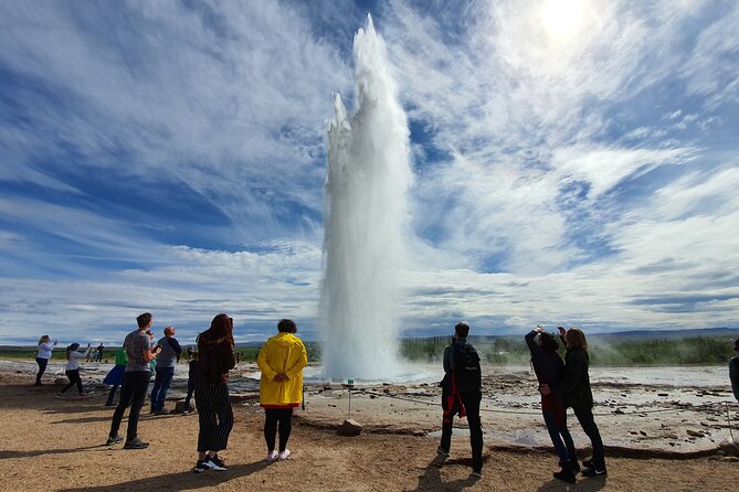Small-Group Golden Circle, Sky Lagoon with Ticket & Kerid Crater - Kerid Crater: color, water, and a modest extra fee