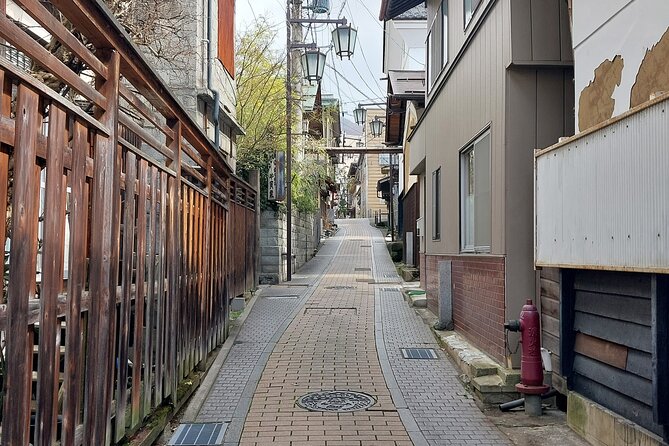 Snow Monkey Park, Soba Lunch and Shibu Onsen Tour - Transport, meeting point, and timing