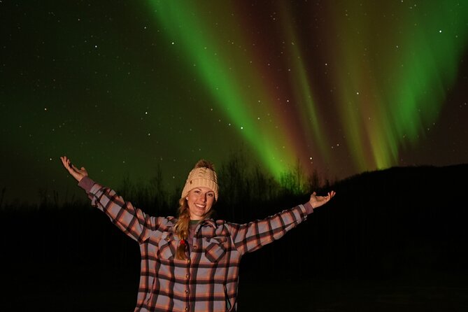 Spectacular Chena Hot Springs Northern Lights Experience - The Ice Museum gives the evening a cool opening