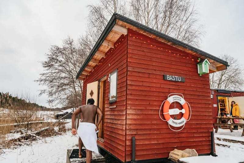 Stockholm: Winter Kayaking, Swedish Fika, and Hot Sauna - Why winter kayaking works in Stockholm