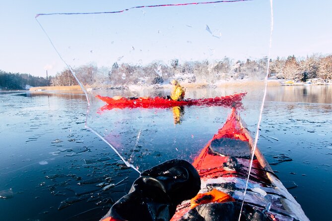 Stockholm: Winter Kayaking, Swedish Fika and hot Sauna Experience - Vaxholm Fortress and the route through the islands