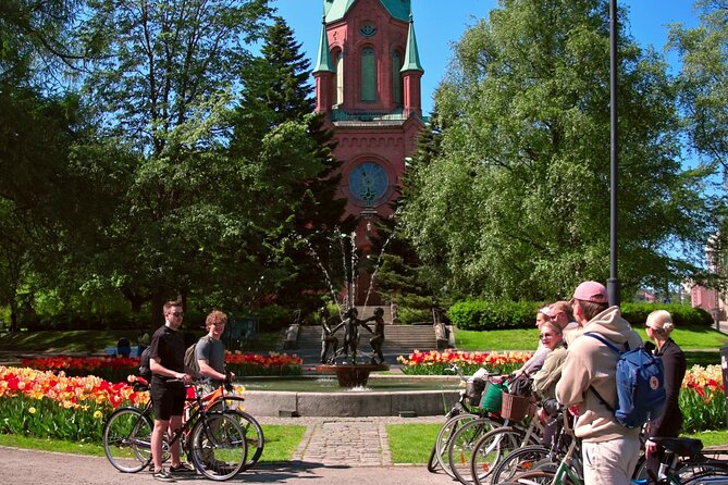 Tampere Scenic Bike Tour with Sauna and Local Flavors - Vaakon Nakki and a Finnish-style lunch stop
