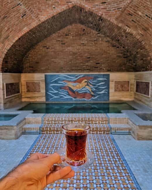 Tbilisi: Legendary Royal Sulfur Pool and Sauna Experience - Wine, candles, and the social side