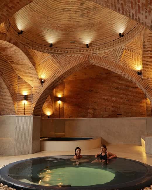 Tbilisi: Legendary Royal Sulfur Pool and Sauna Experience - What the hosts add to the experience