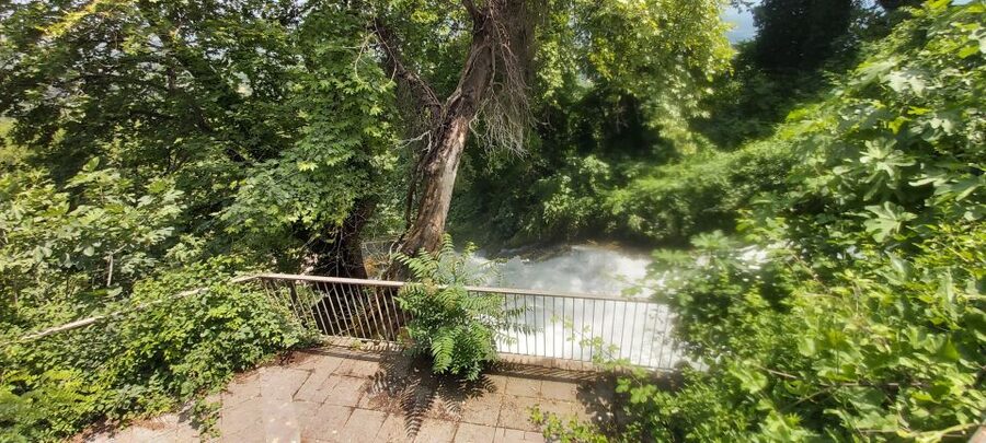 Thessaloniki:Edessa & Pozar Thermal Springs Private Day Trip - Edessa and the Karanos waterfall