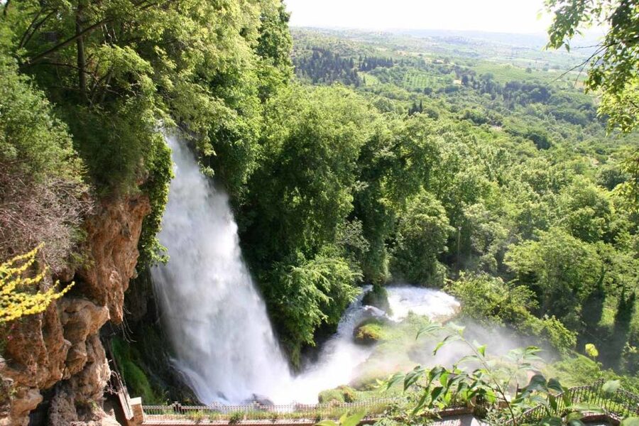 Thessaloniki:Edessa & Pozar Thermal Springs Private Day Trip - Small practical details that improve the day