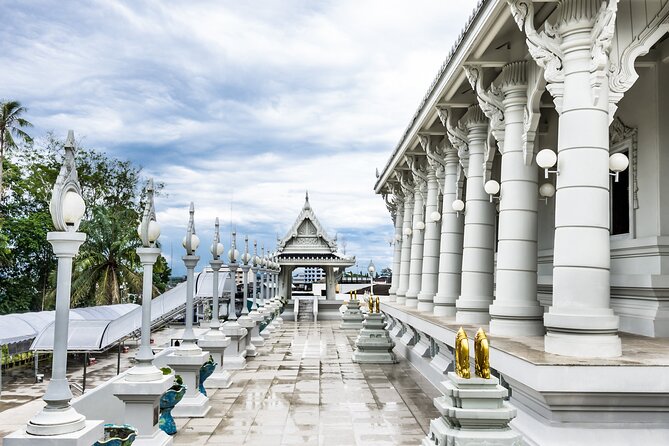 Tiger Cave Temple, Emerald Pool & Hot Springs Tour from Krabi - Who will get the most from this tour