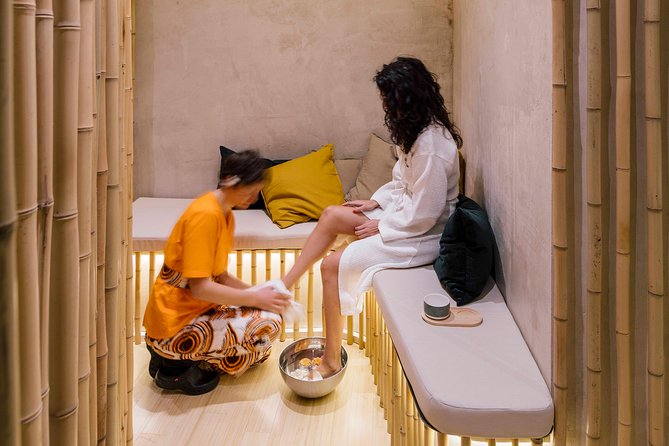 To sweat Madrid toxins in Hammam and enjoy the best couple massage downtown - The first 20 minutes: a warm hammam session