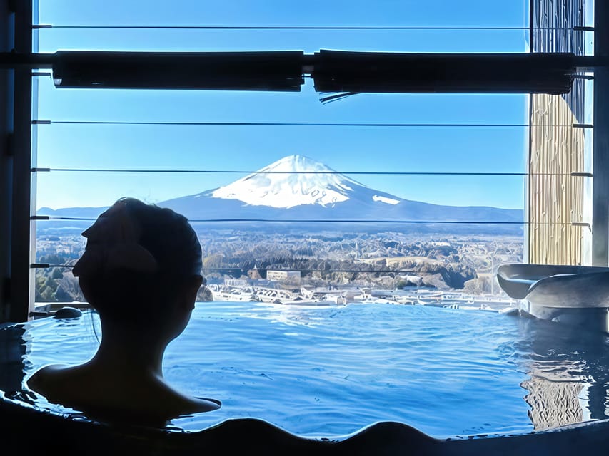 Tokyo: Mt Fuji Lake Kawaguchi & Yamanaka Hot Spring Day Tour - Kawaguchiko Station and the famous Lawson view