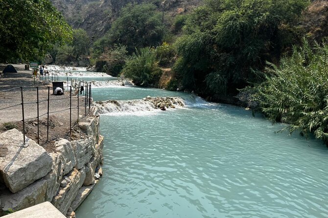 Tolantongo Private Tour + Pastes + One Day at the Hot Springs - Four hours among Tolantongo’s hot pools