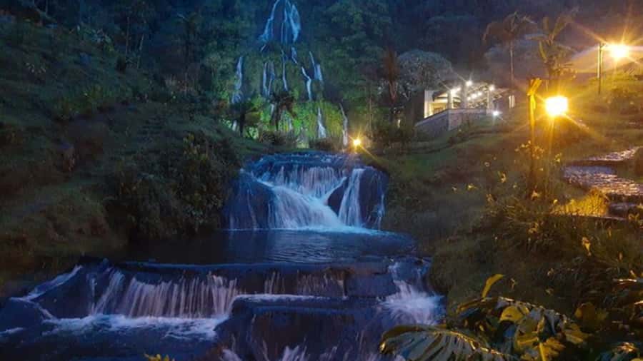 Tour Santa Rosa hot springs from Pereira, Armenia or Salento - Who will enjoy this outing most