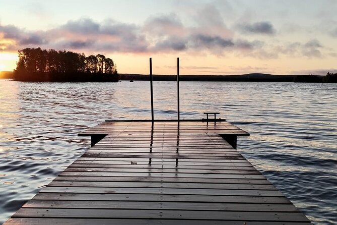 Traditional Finnish Sauna and Ice Swimming in Rovaniemi - What the 90-minute visit feels like