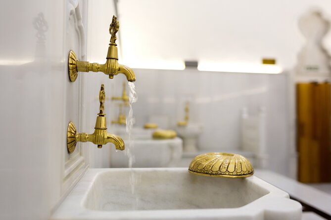 Traditional Turkish Bath Experience in Istanbul - What the praise gets right