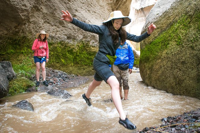 Trekking, Waterfalls and Thermal Baths - A small group changes the feel
