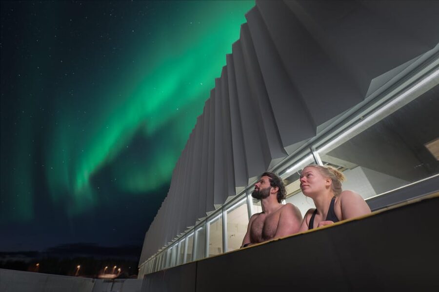 Tromsø: Spa/Pool with Bath, Sauna and Outdoor Heated Pool - Tromsøbadet is a pool complex first, spa second