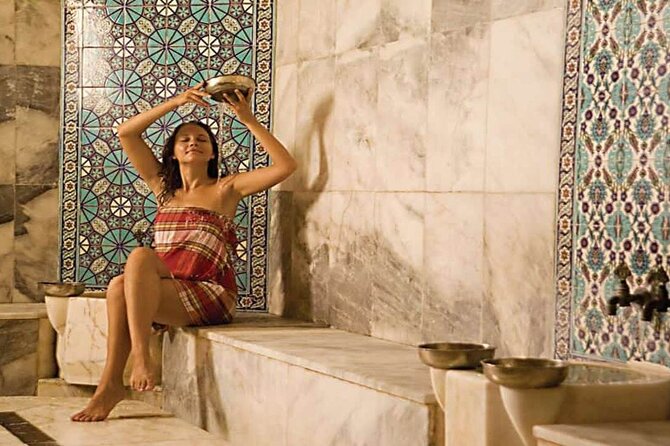 Turkish Bath Experience in Kemer - The traditional glove exfoliation