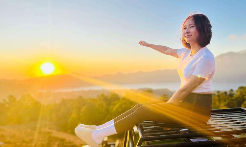Ubud: Mount Batur Jeep Sunrise, Hot Spring in one day - Cooling off at Batur Natural Hot Spring
